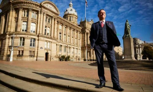 Cabinet meets to face financial facts Cabinet meets to face financial facts